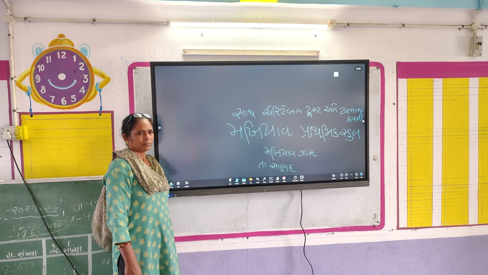 Nitek IFP installed at Government School Sanand, Ahmedabad